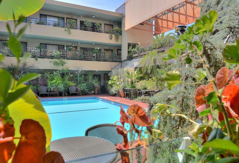 فندق Stanford Terrace Inn