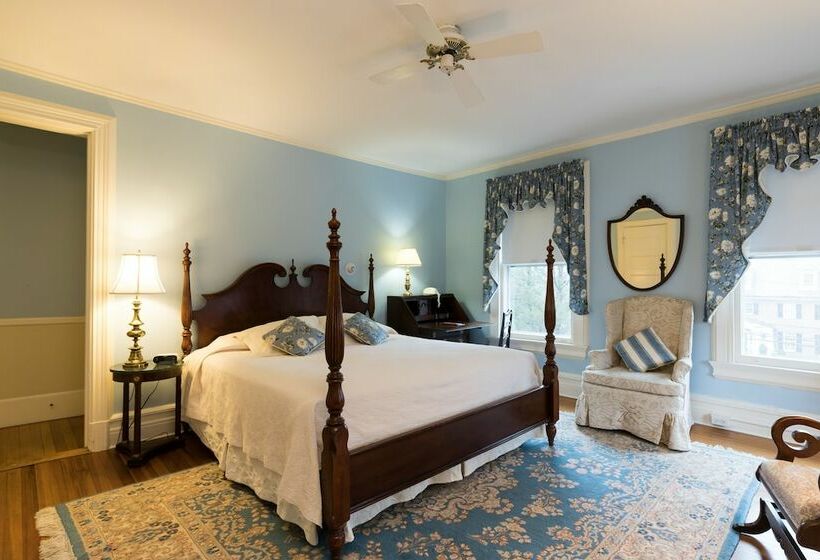 فندق Stanton House Inn