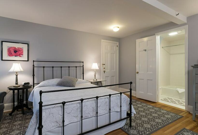 فندق Stanton House Inn