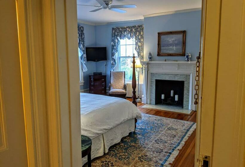 فندق Stanton House Inn