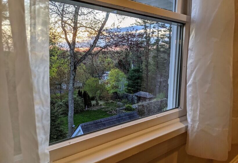 فندق Stanton House Inn