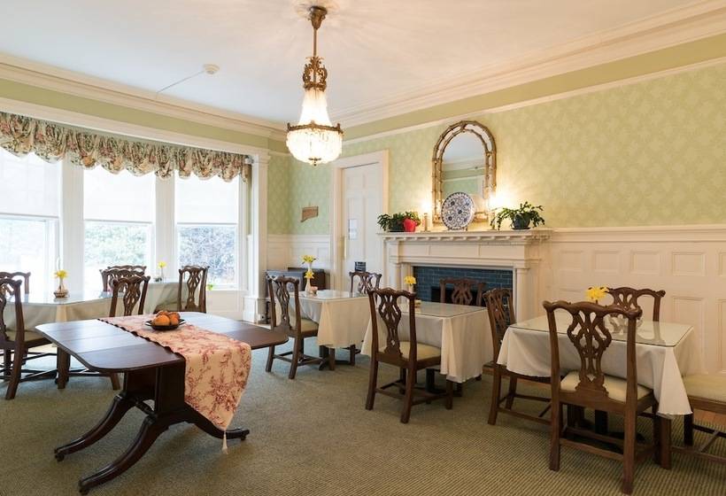 فندق Stanton House Inn