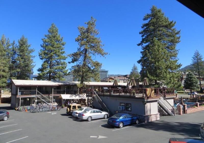 Отель Stardust Lodge