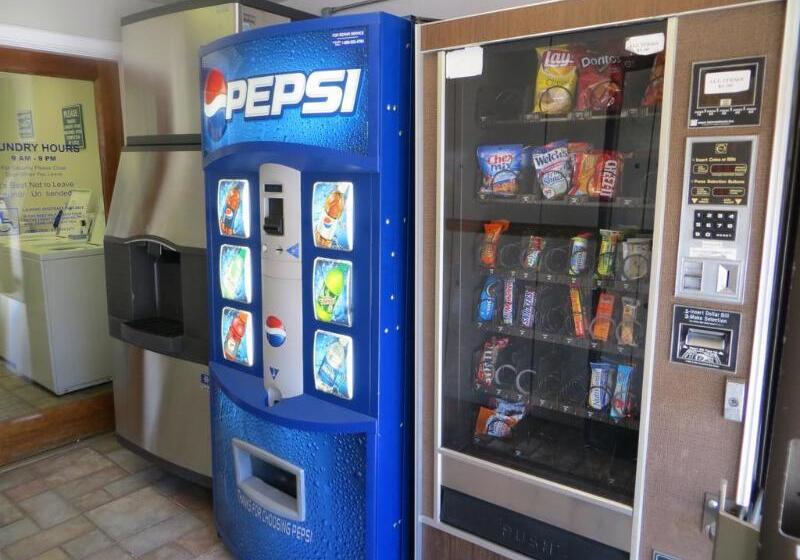 Отель Stardust Lodge