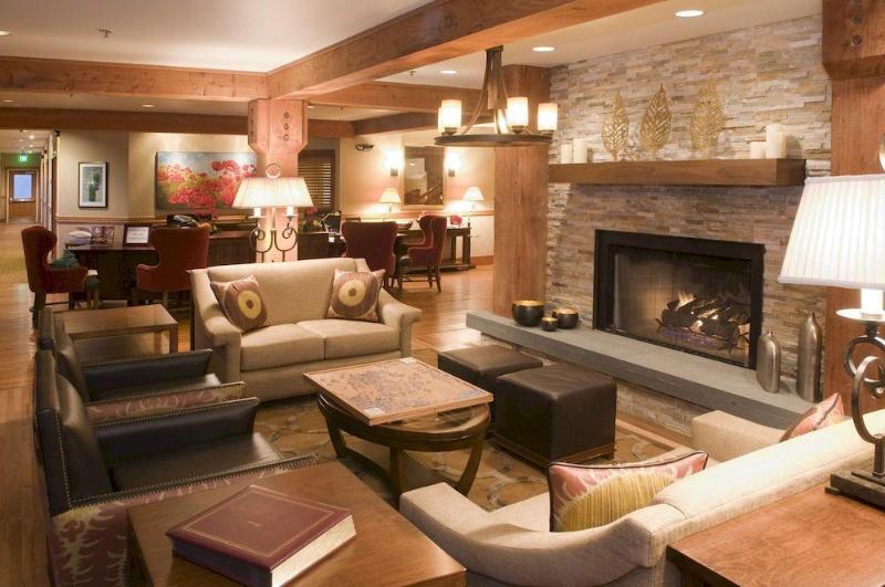 فندق Stephanie Inn