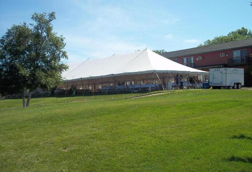 فندق Stone Fence Resort