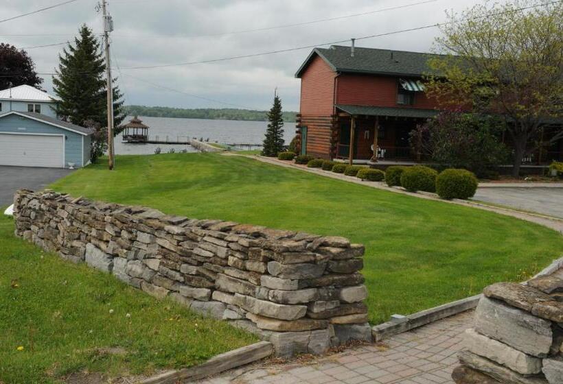 فندق Stone Fence Resort