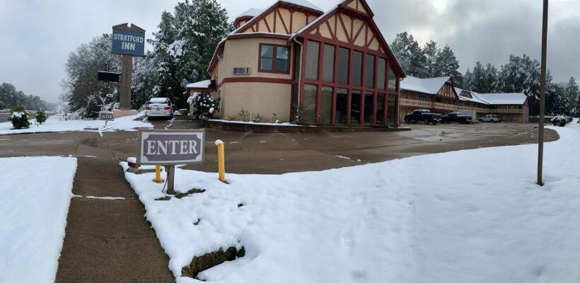 فندق Stratford Inn Tyler