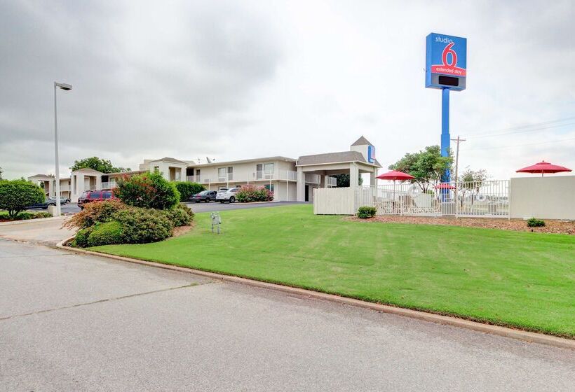 ホテル Studio 6 Midwest City, Ok   Oklahoma City