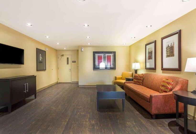 فندق Suburban Studios Brentwood   Nashville