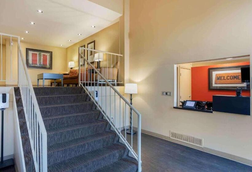 בית מלון כפרי Suburban Studios Brentwood   Nashville