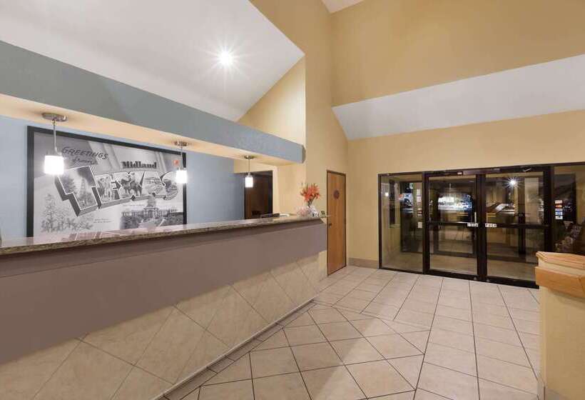 호텔 Super 8 By Wyndham Midland