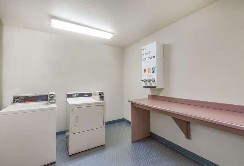 فندق Super 8 By Wyndham Show Low