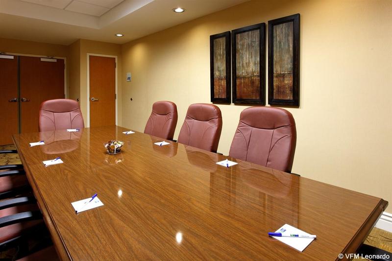 Отель The Inn At Long Beach