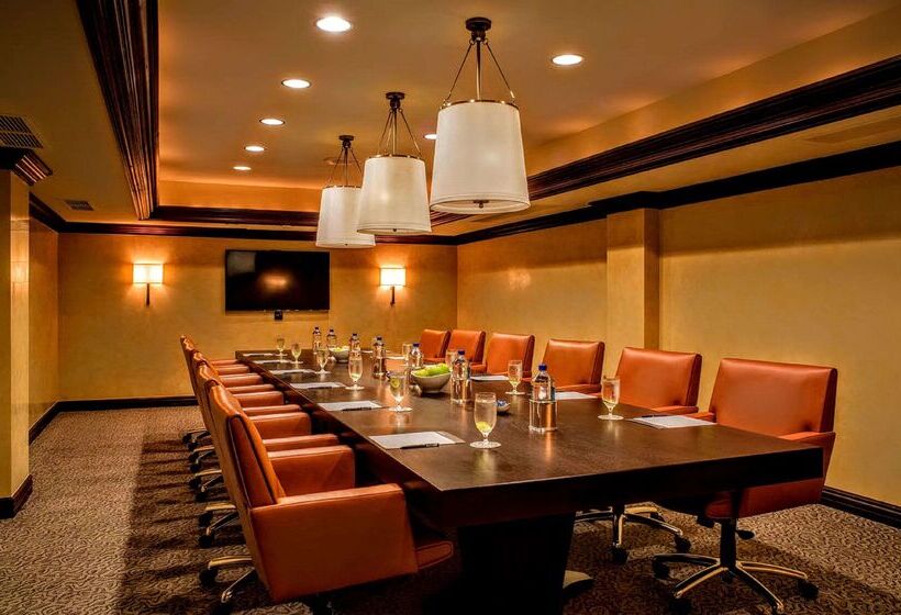 فندق The Stephen F Austin Royal Sonesta