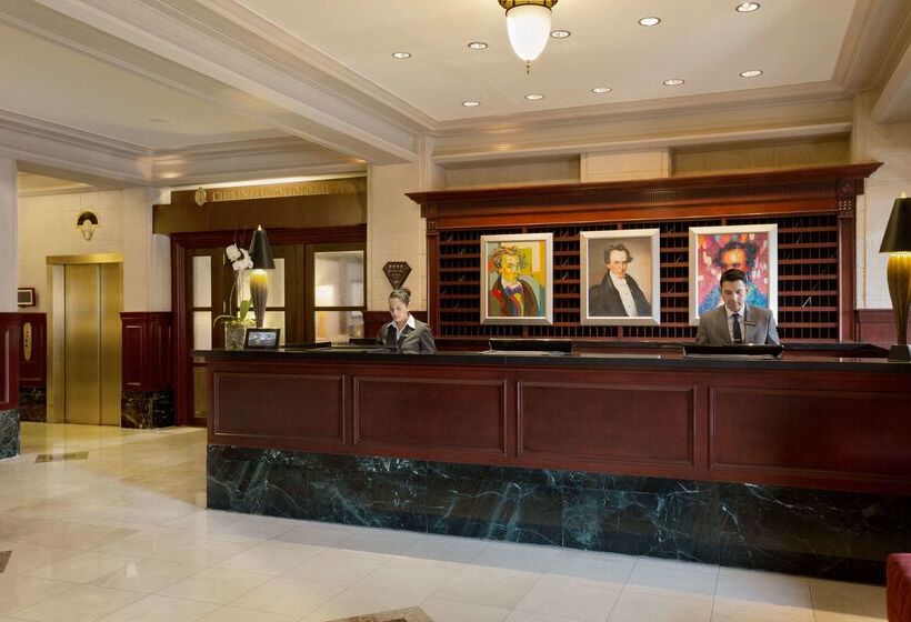 فندق The Stephen F Austin Royal Sonesta