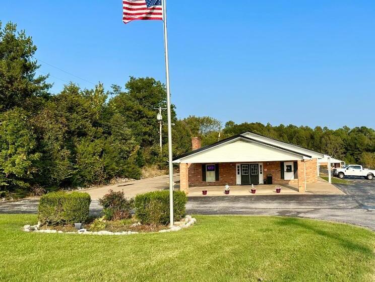 ホテル The Stratton Inn