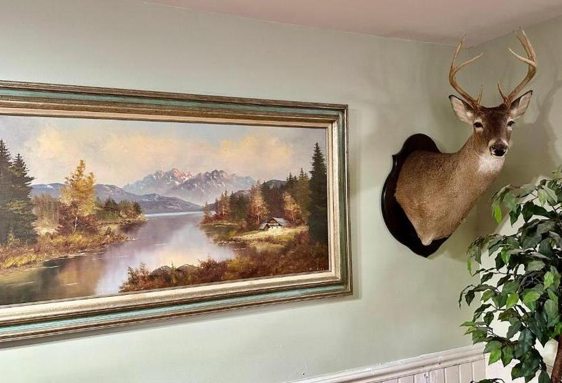 ホテル The Stratton Inn