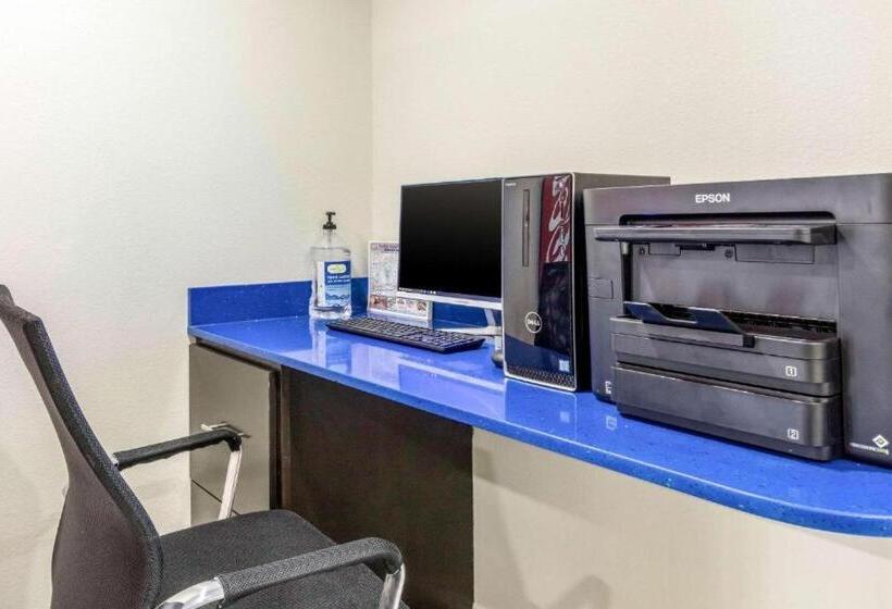 فندق Travelodge By Wyndham Flowood