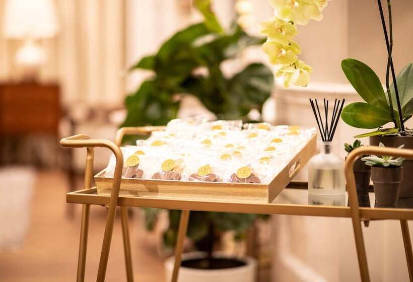 Voco St James Hotel, An Ihg