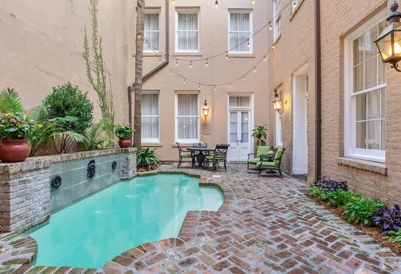 Voco St James Hotel, An Ihg