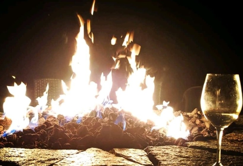 汽车旅馆  Stanford House