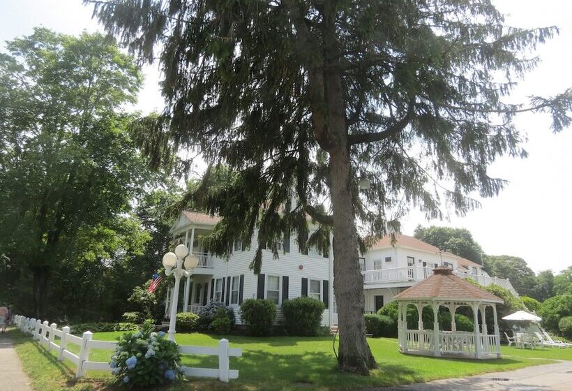 אתר נופש Shoreway Acres Inn & Cape Cod Lodging