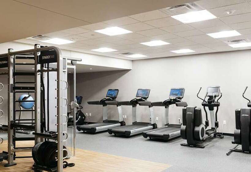 Revel Hotel Des Moines Urbandale, Tapestry Collection By Hilton