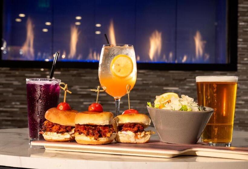 Silver Cloud Hotel   Seattle University Of Washington District