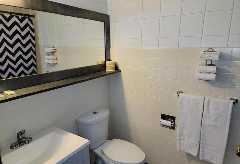 Skyview Motel   Prairie Du Sac