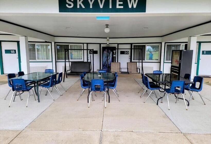 Skyview Motel   Prairie Du Sac