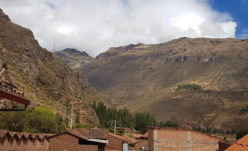 ユースホステル Wayna Wasi