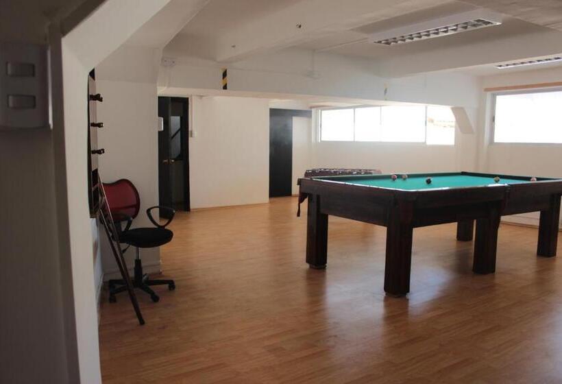 בית מלון כפרי Alhambra