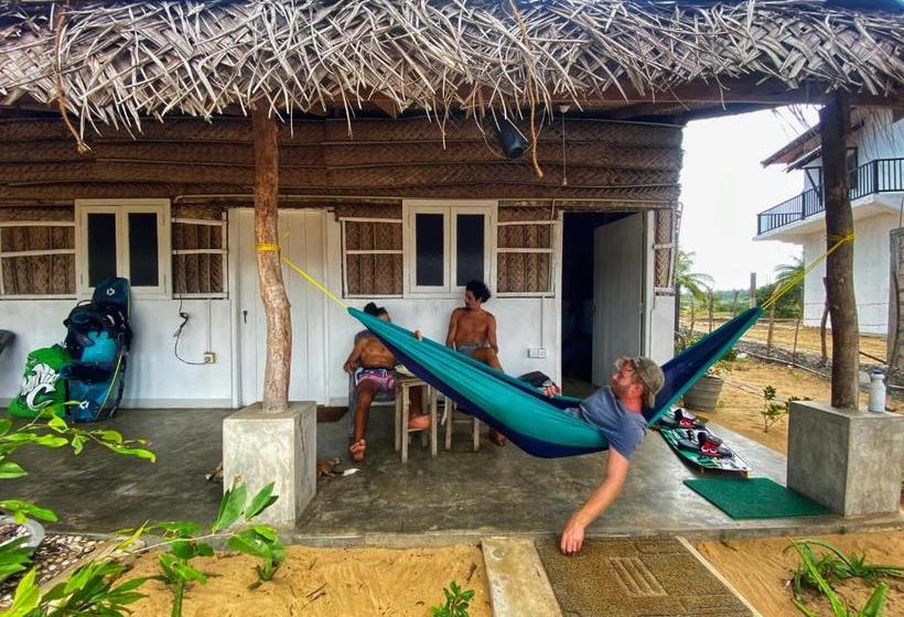 Отель Coco Cabana Kite Resort Kalpitiya