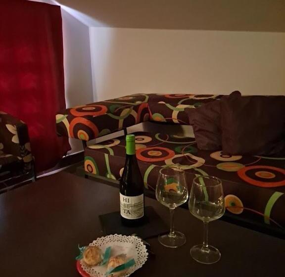 ホテル Hostal Alcalá Del Jucar