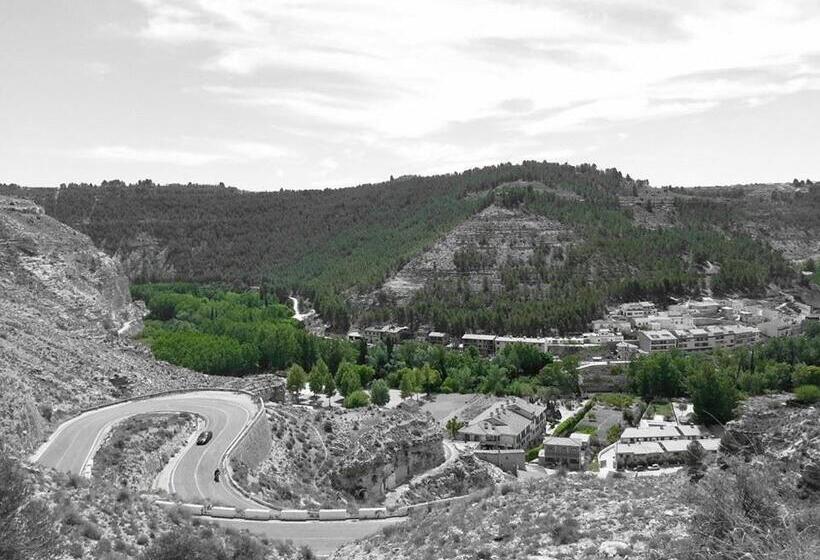 ホテル Hostal Alcalá Del Jucar