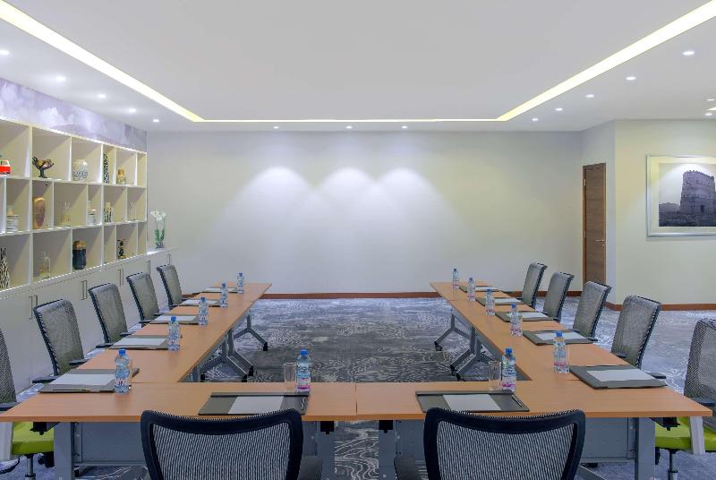 هتل Wyndham Garden Muscat Al Khuwair