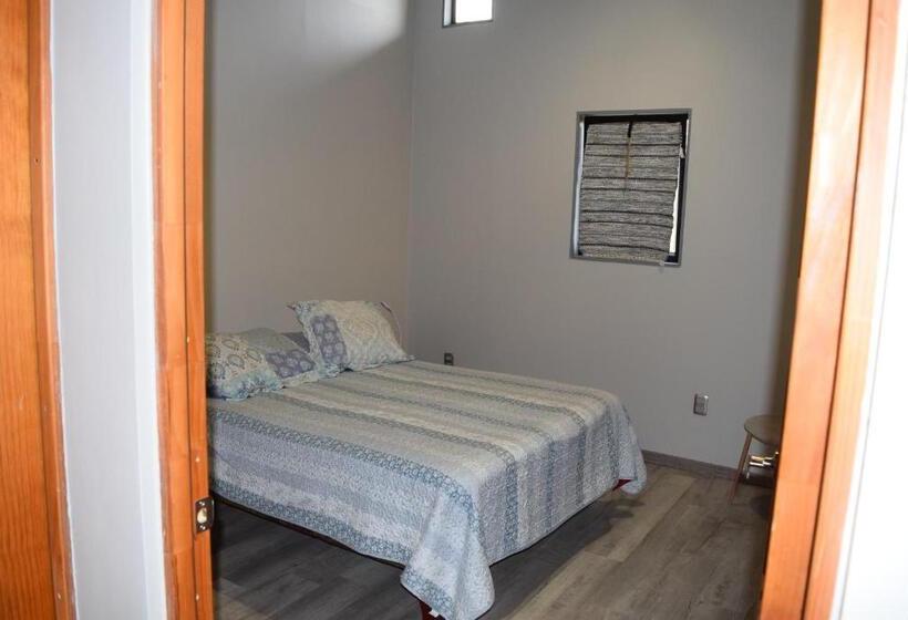 Пансион Clayhouse Rivadavia