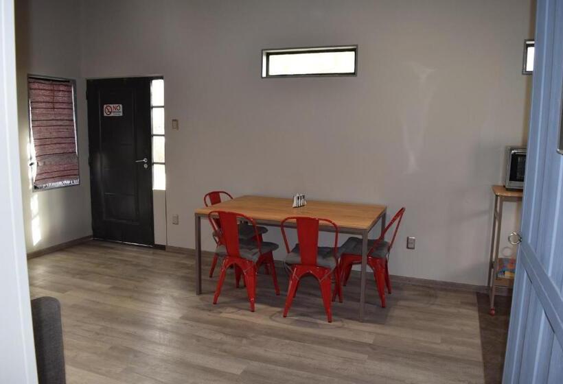 Пансион Clayhouse Rivadavia