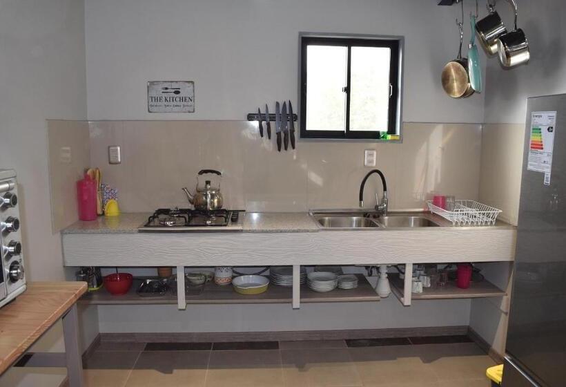 Пансион Clayhouse Rivadavia