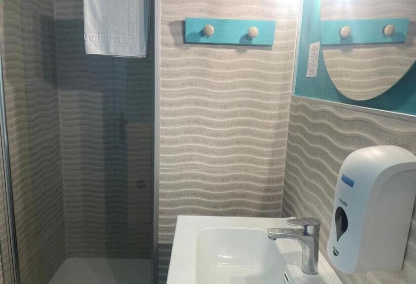 פנסיון Habitaciones Sajorami Beach