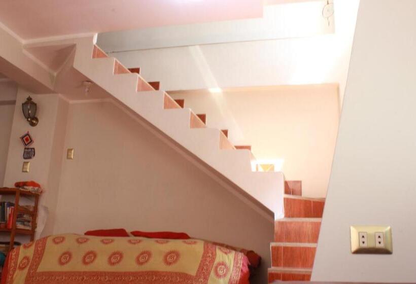 پانسیون Namaste House