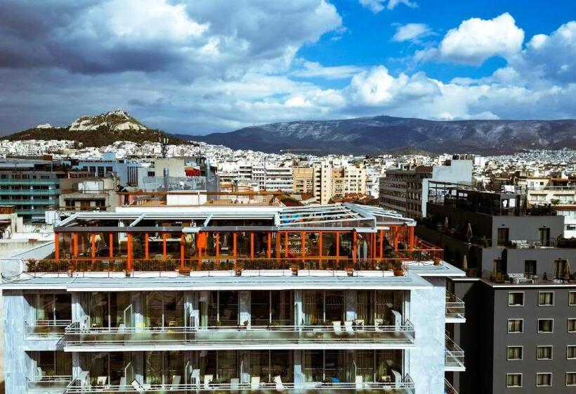 Herberge Selina Athens Theatrou