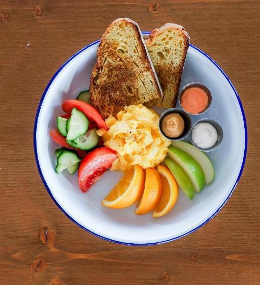 Herberge Selina Athens Theatrou