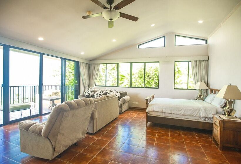 تختخواب و صبحانه Seven Color Sea View Villa