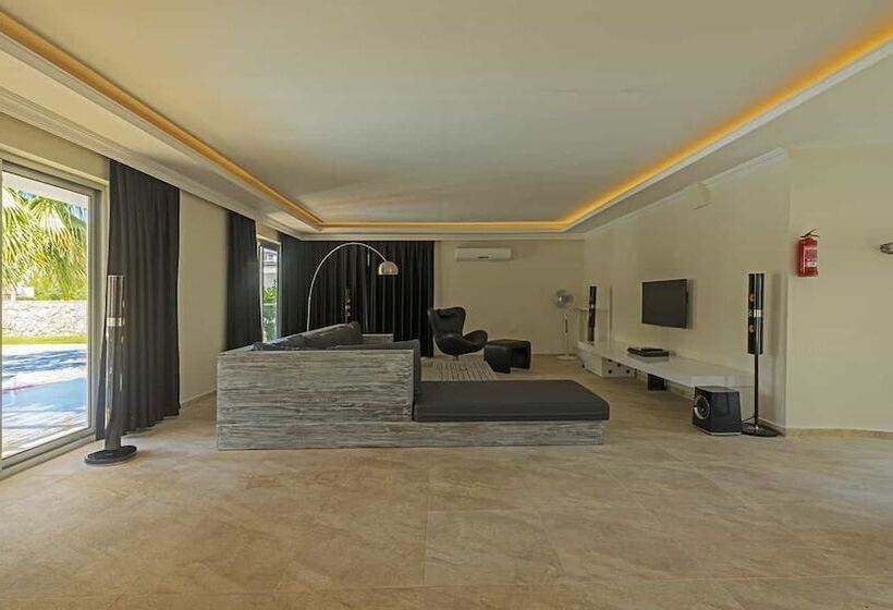 Fours Seasons Villa 7