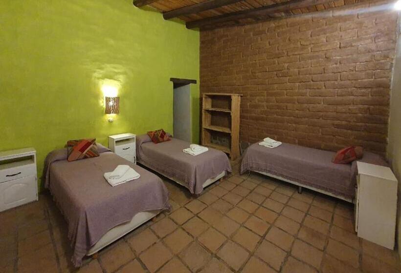 Хостел Hosteria La Pushka