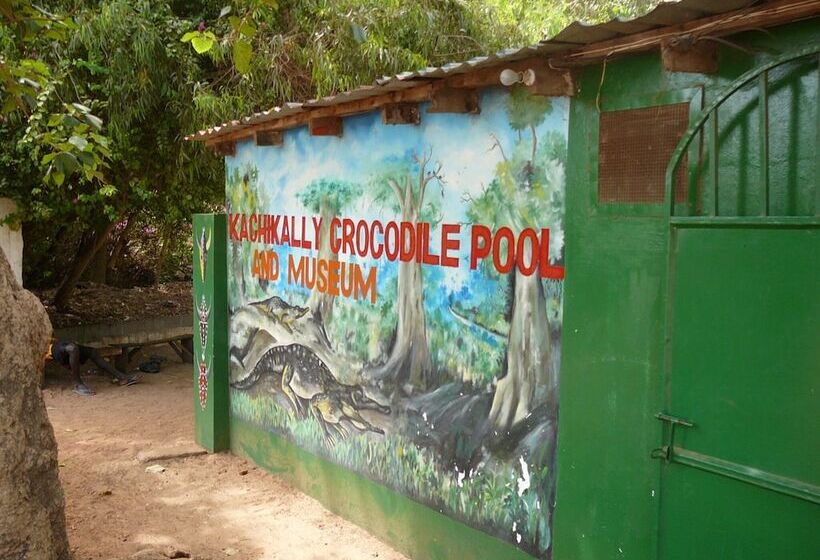 هتل Kunta Lodges Bijilo