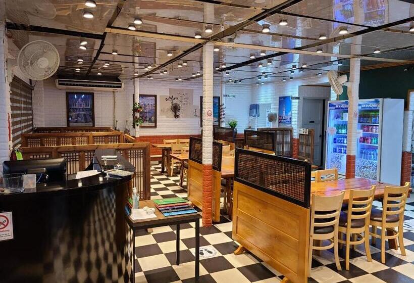 هتل Winners Residence