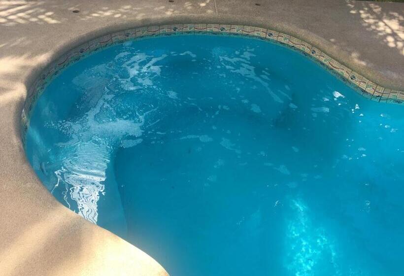 ペンション Hostería Estelita